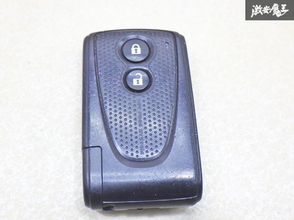 【保証付!!】ダイハツ 純正 キーレス リモコンキー 2ボタン 実働車外し 007YUUL0791 在庫有 カギ 鍵 キー 即納☆ 棚9-2-E拍卖