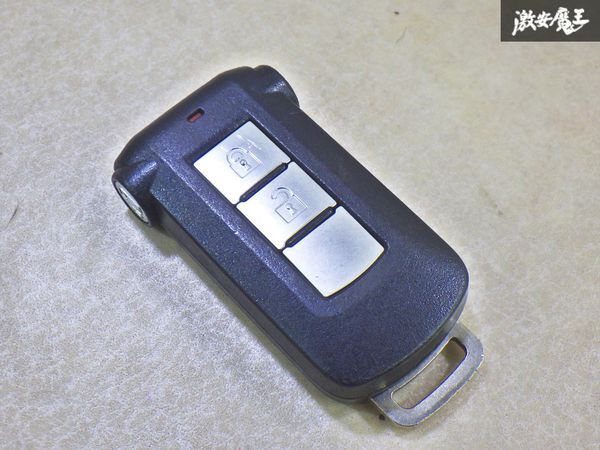 【保証付!!】三菱 純正 キーレス リモコンキー 3ボタン 実働車外し 在庫有 カギ 鍵 キー 即納 棚1-4-5-A拍卖