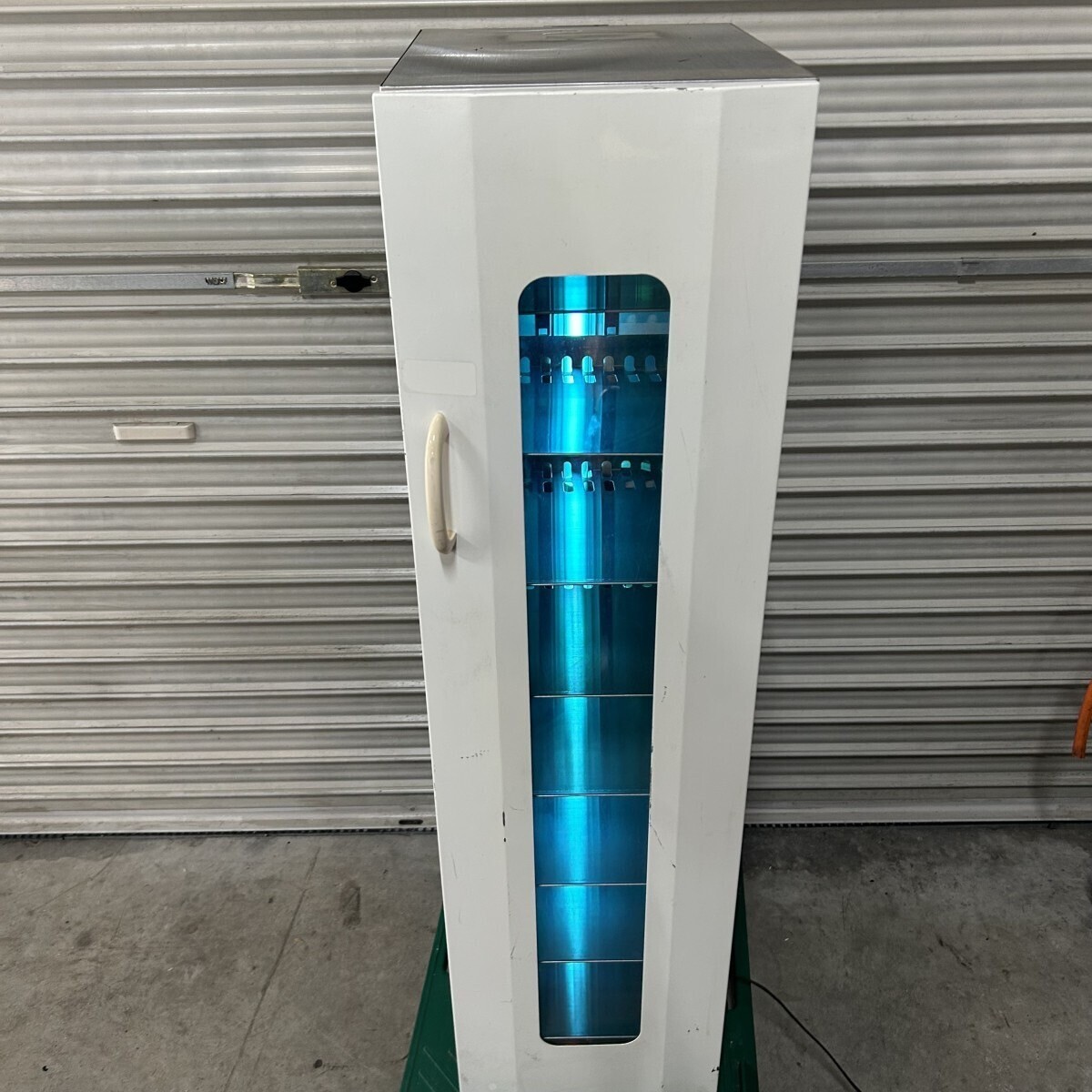 東邦歯科産業 スリムエイト スリッパ 殺菌 ボックス 8足 保管 動作確認済み拍卖