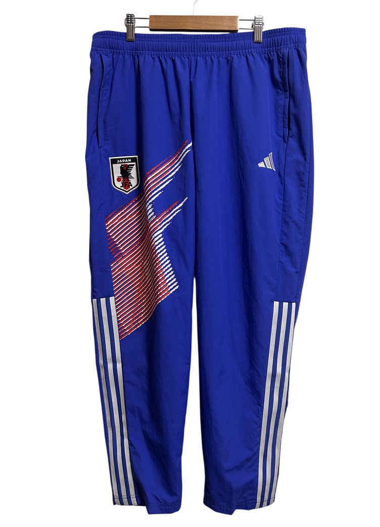美品 2022年▽adidas アディダス 日本代表 ジャージ トラベルパンツ トラックパンツ 2XL 青 ブルー レプリカ 復刻 ユニフォーム拍卖