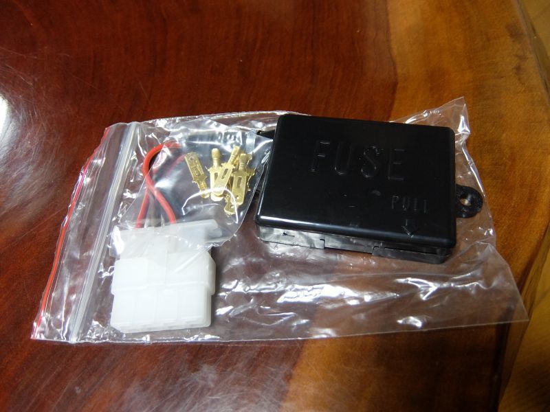 即決 TZR250 1KT系 ヒューズボックスリペアキット XJ400(1KT 2XT拍卖