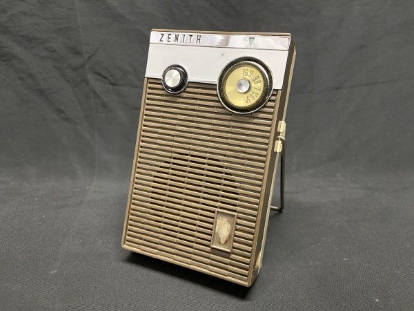 【M573】希少 当時物 ヴィンテージラジオ ZENITH ROYAL275? 7CT40Z2 ゼニスロイヤル トランジスタ b拍卖