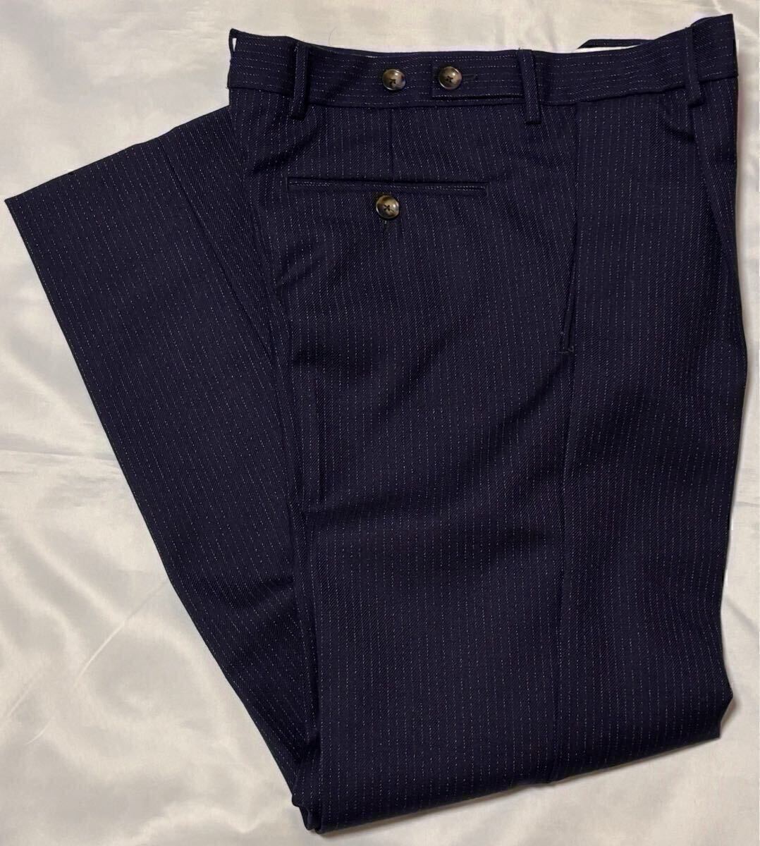 状態良好 PT TORINO ピーティートリノ サイズ 30 S〜M ウール 100% パンツ ネイビー系 ストライプ スラックスパンツ 2プリーツ THE MARINER拍卖