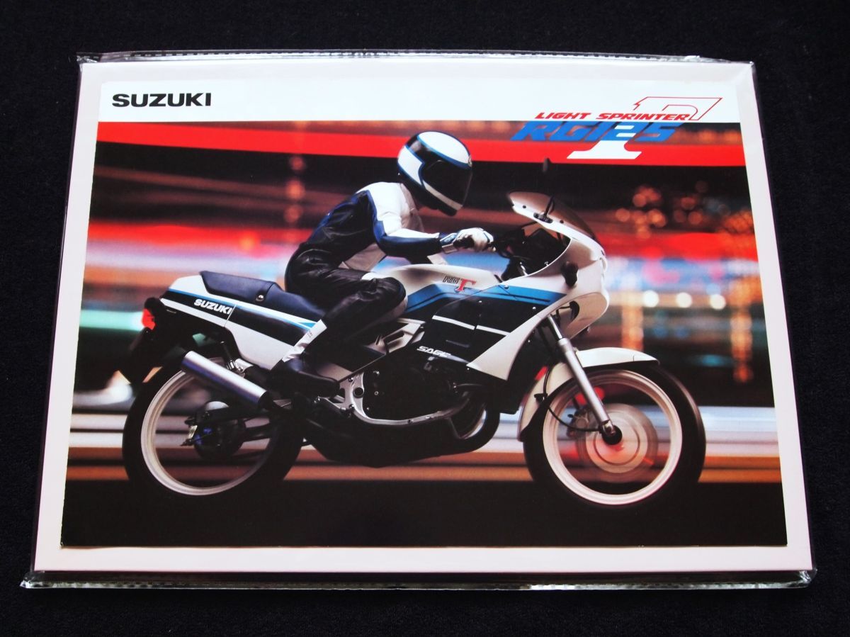 スズキ RG125Γ 1989年 カタログ美美品・送料込み!拍卖