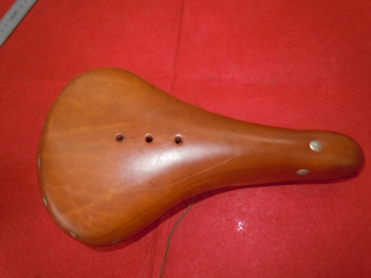 希少 レッパー Lepper ビンテージスポーツ車用 革サドル オランダ製色ブラウン拍卖