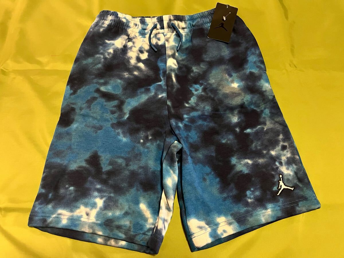 即決★日本未入荷 新品タグ付 ジョーダン 裏起毛のハーフパンツ XL ブルー グラデーション 13〜15才拍卖