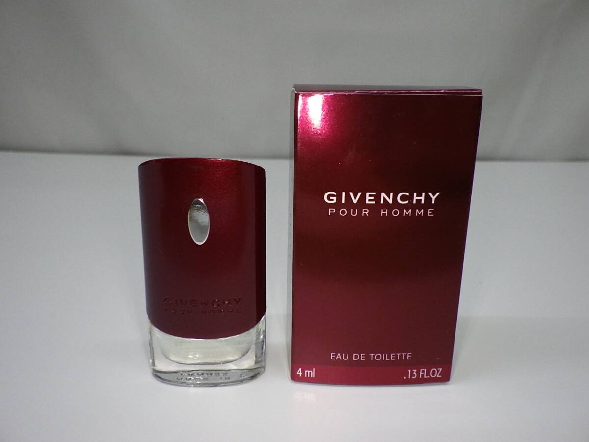残量多め ジバンシー GIVENCHY プールオム オーデトワレ 4ml ミニボトル 香水 オーデトワレ 中古 保管品 250925拍卖