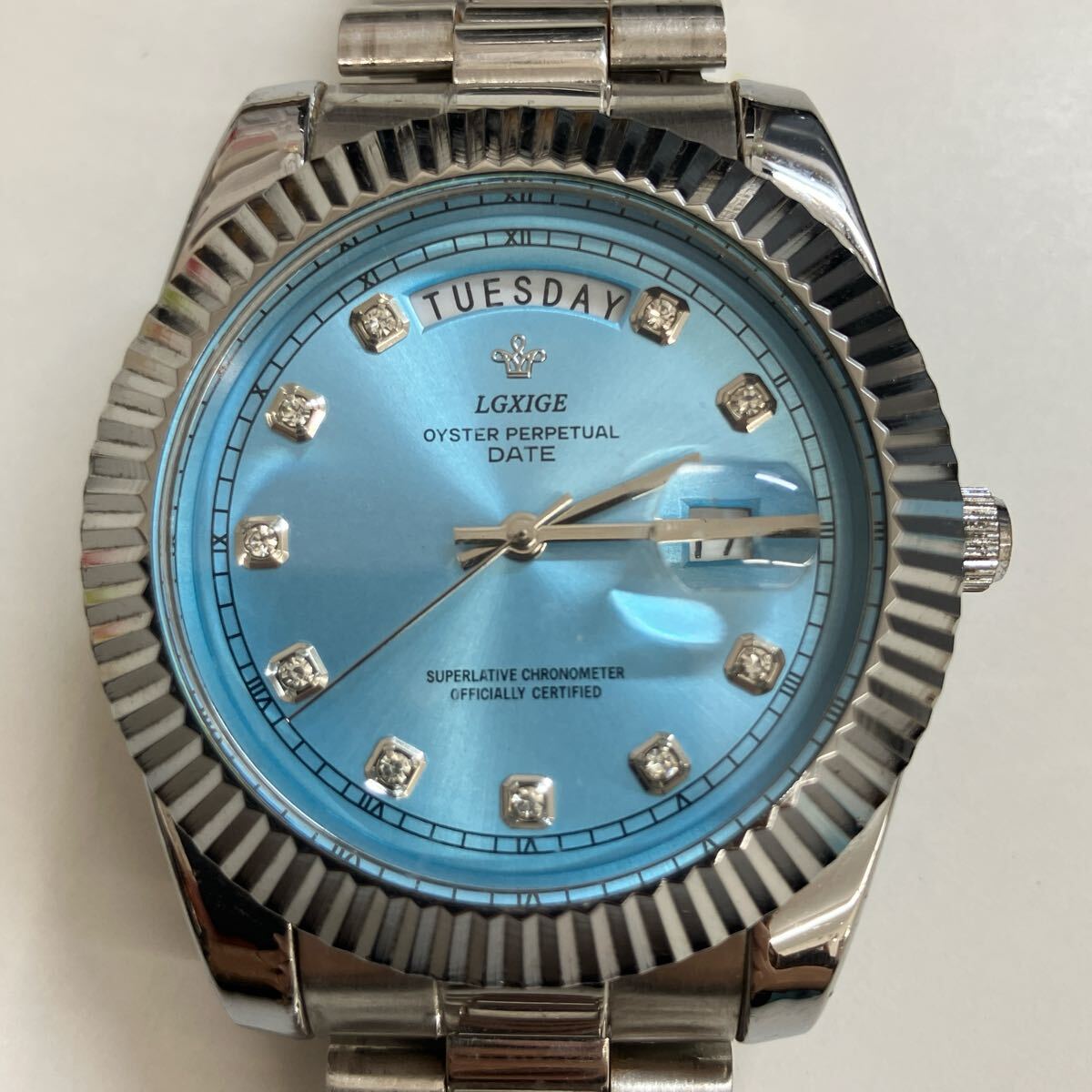 LGXIGE OYSTER PERPETUAL DATE 腕時計 クォーツ シルバーカラー ブルー文字盤 動作未確認 メンズ ラウンド【8310】拍卖