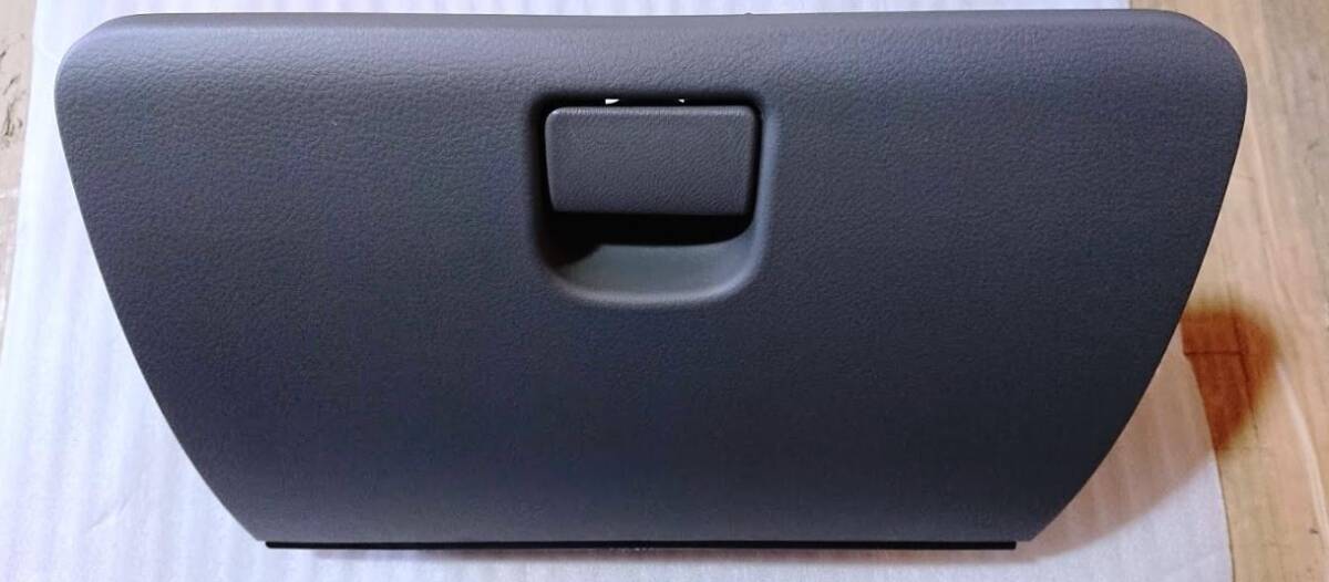 ●新品 未使用●スズキ純正 エブリイ グローブボックス 内装品 収納ボックス拍卖