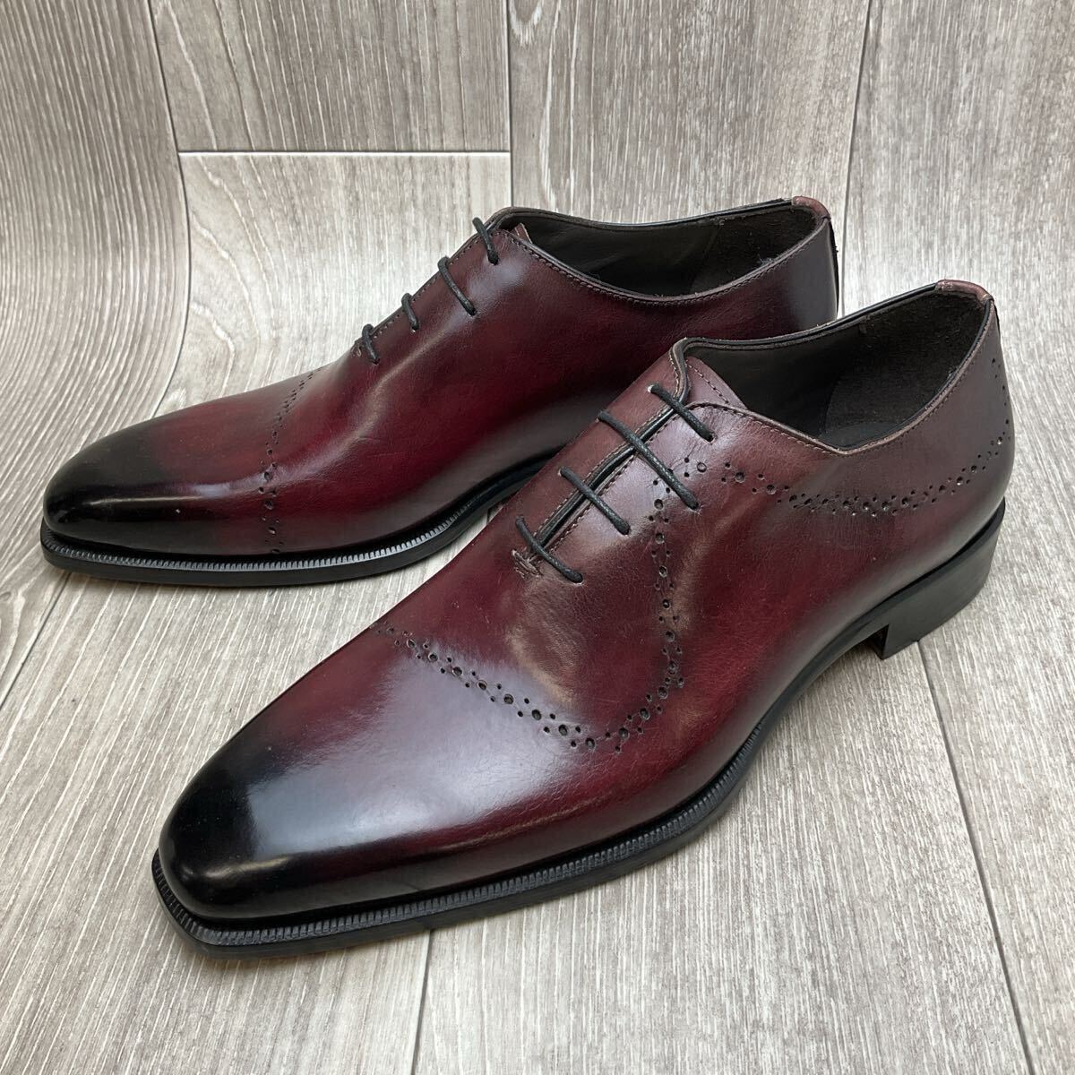 【アウトレット】Orobianco◆ホールカット◆サイズ42(26.0cm)◆チェリーレッド◆イタリア製オロビアンコ紳士革靴 ボルドーワイン赤拍卖