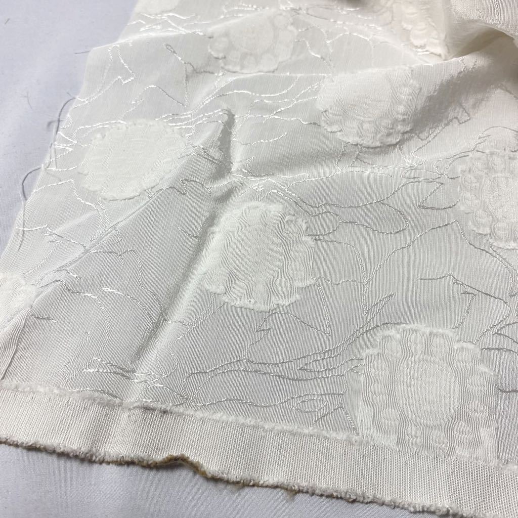 ジャガード.夏用高級衣料・ポリエステル100%.幅153cm× 110cm.ハギレ拍卖