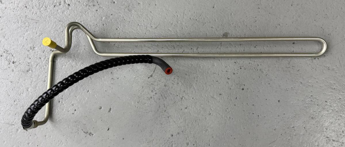 PORSCHE 944 パワーステアリングオイルリターンパイプ拍卖