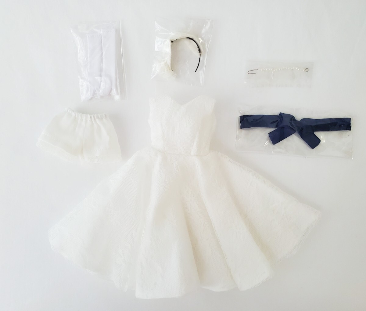 新品未使用●極美品●momokodoll(レディスワン限定付属アウトフィット服一式 momoko doll モモコドール チェリー cherryちゃん 拍卖