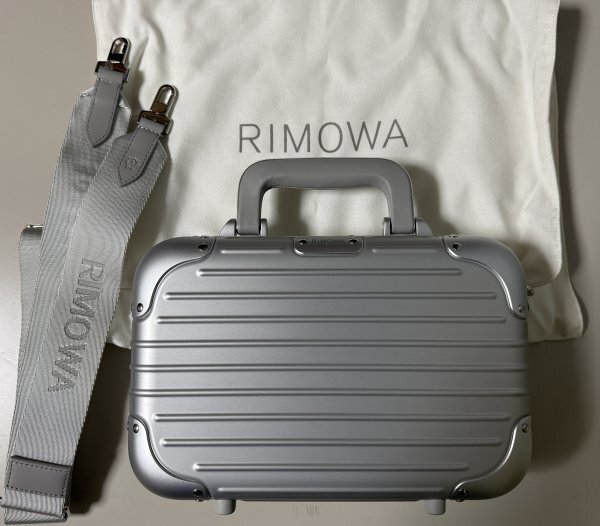 即決!新品Rimowa/リモワのクロスボディバッグ 、Original Bag - アルミニウム拍卖