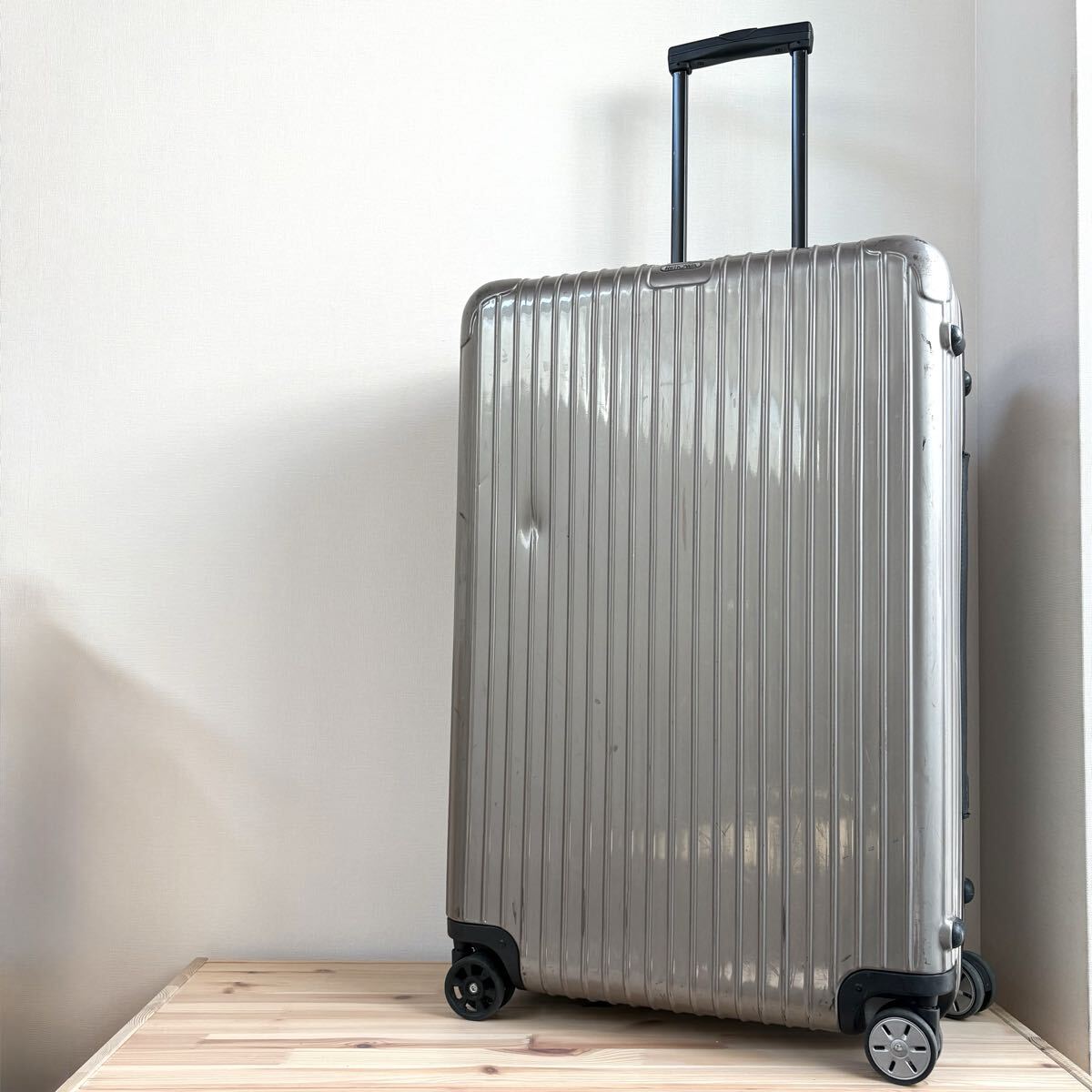 大容量 RIMOWA SALSA 104L キャリーケース 4輪 リモワ サルサ プロセコゴールド拍卖