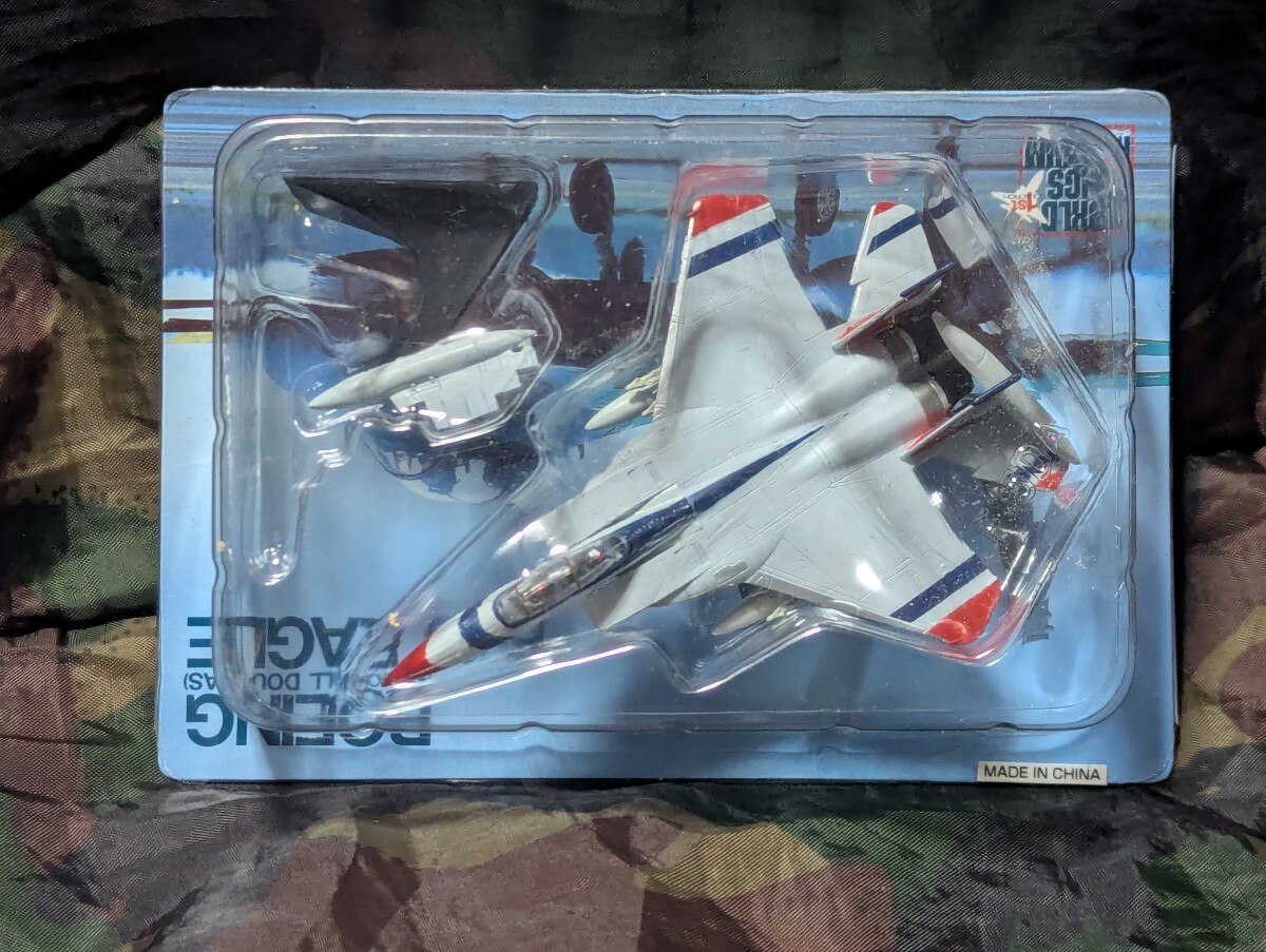 タカラ1/200 マクドネル・ダグラス F-15イーグル アメリカ空軍TF-15Aイーグル特別塗装機/飛行状態拍卖