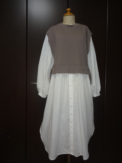 白×ココアブラウンアラン編型押しベスト重ね風袖ふっくらシャツ型チェニOP 拍卖