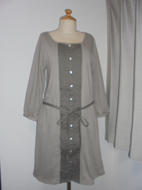 未使用タグ付。別布2枚重ね風ピンタック入ベルトリボン付チェニ拍卖