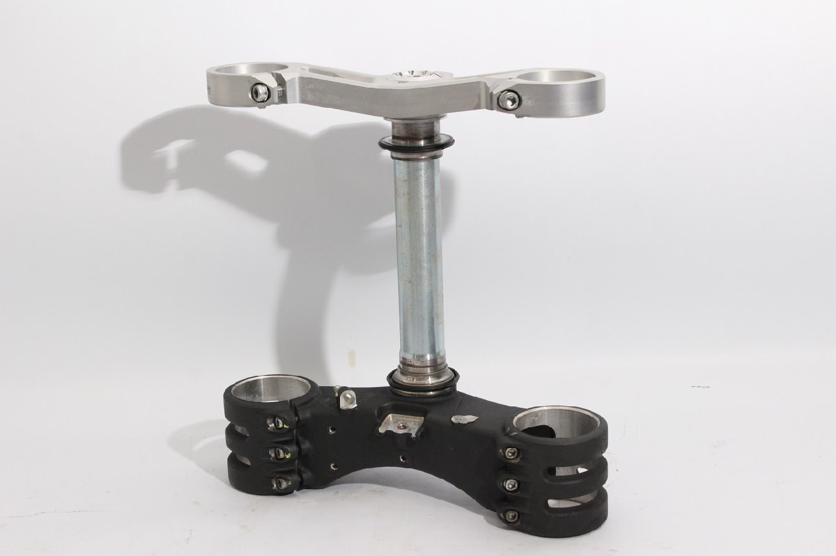 DUCATI 1199パニガーレS◆トップブリッジ ステム◆ZDMH802JACB008拍卖