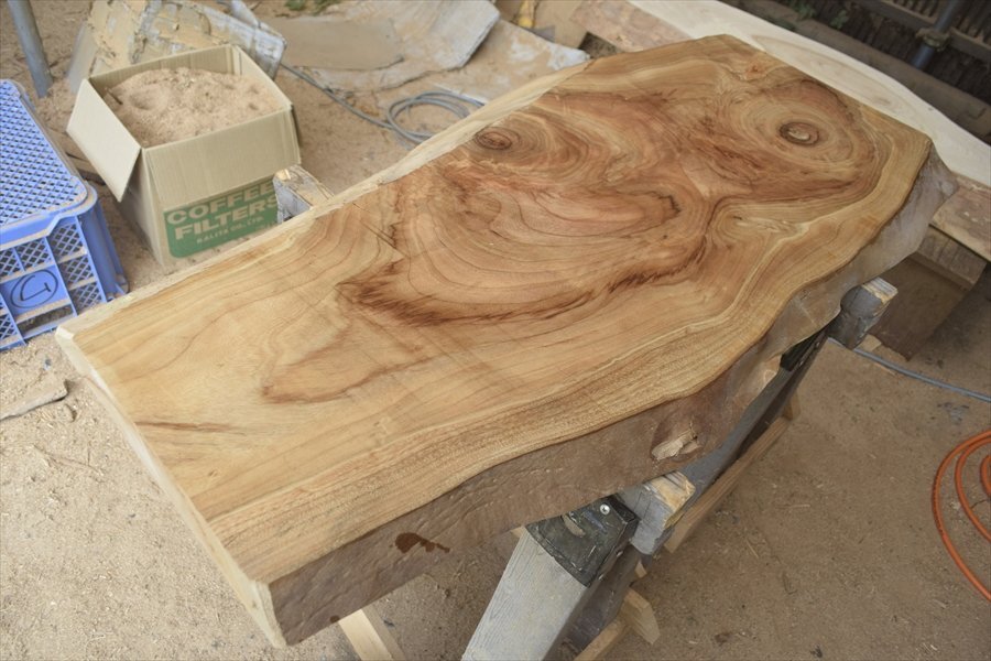 ■素材祭り■アウトレット■クス(樟)■W109cm×D37~52~46cm×H5cm■DIY■木工■Z101拍卖