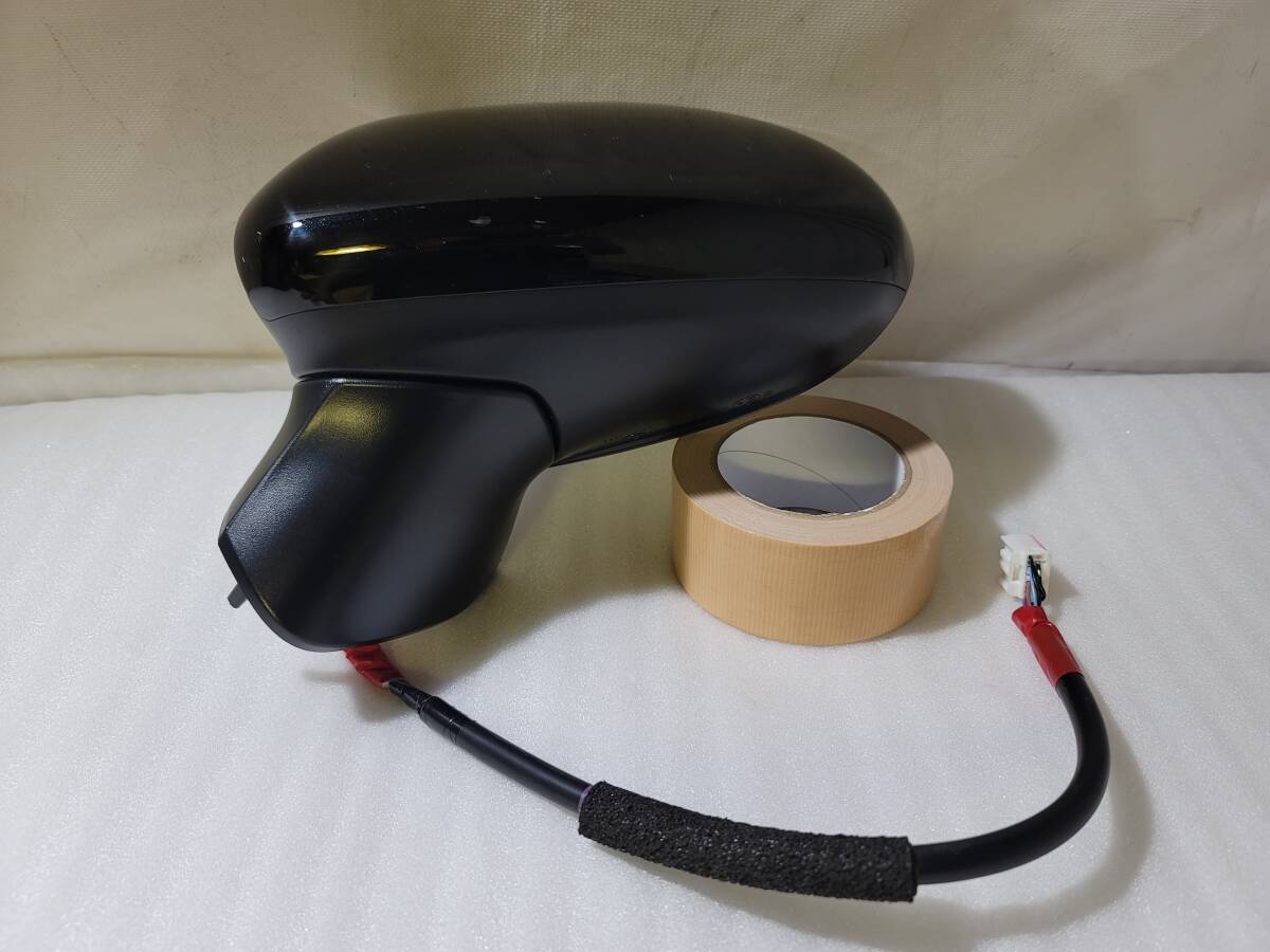 即決交渉OK! 8P 8ピン 機能正常OK カバーにキズ点在 破損無し D4S 黒P系 GR86 ハチロク ZN8 左ドアミラー 左ミラー J356 SU003-10527 J352拍卖