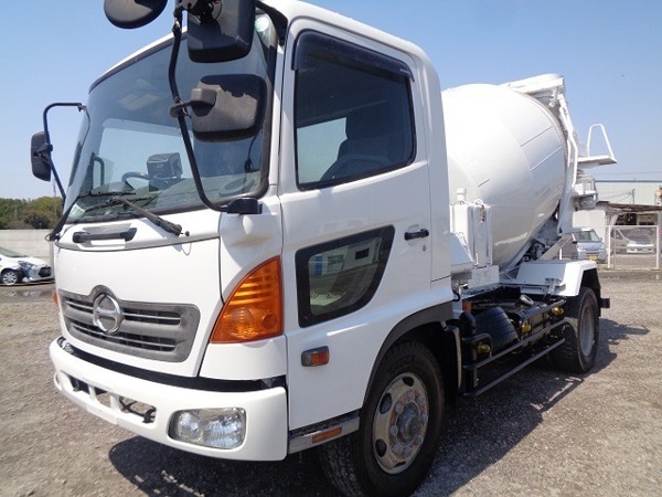 レンジャー (0072) 増トン ミキサー車 新明和 生コン車 中古ミキサー車拍卖