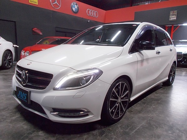 Bクラス B180 ブルーエフィシェンシー スポーツ ナイトパッケージ ディーラー整備車両 整備記録簿 車間警告拍卖