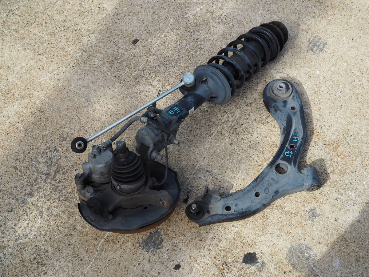 ■H25 ホンダ N-BOX カスタム《 DBA-JF1 》純正 右フロント ストラット アブソーバー 51610-TY0-J120-M1 ロアアーム キャリパー (検索)JF2拍卖