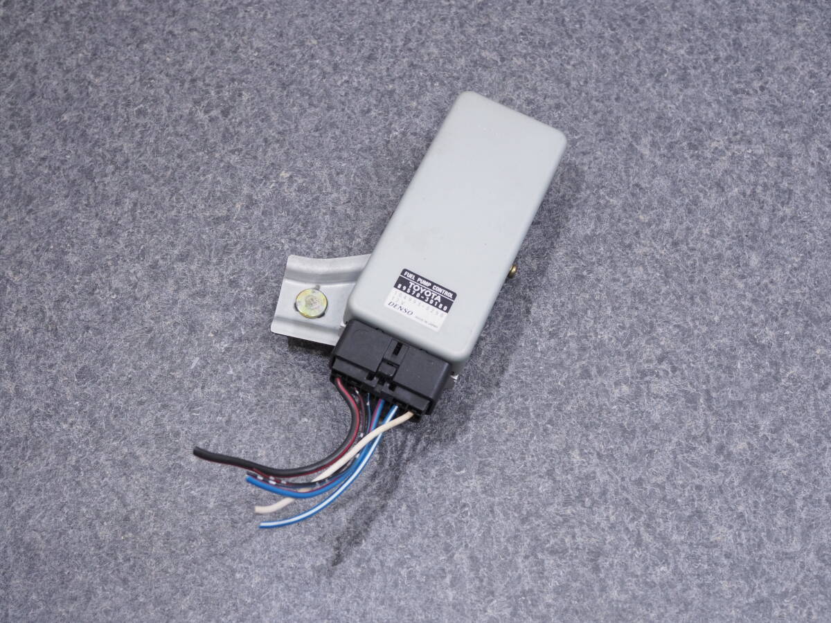 ゆ■H9 トヨタ アリスト V300 ターボ《 E-JZS161 》純正 フューエルポンプコントロール 89570-30180 CPU 16系 コンピューター拍卖