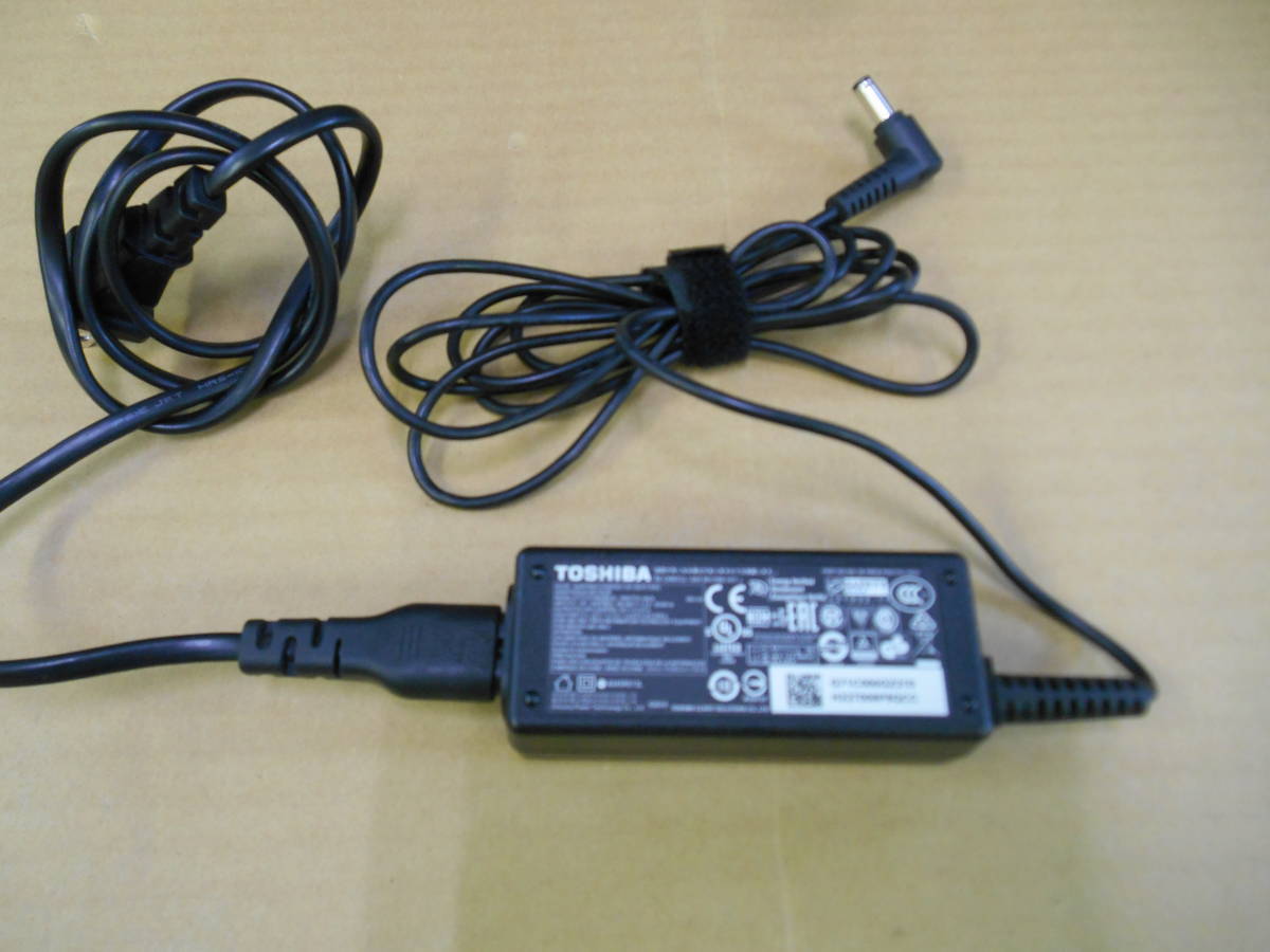 TOSHIBA 純正 ACアダプタ PA5177U-1ACA 19V=2.37A 1.3A 外径5.5 内径2.6 (157拍卖