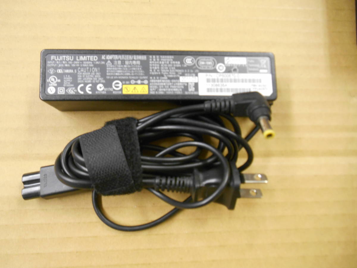 FUJITSU 純正 ACアダプタ PXW1931N(FMV-AC327) 19V 3.16A 外径5.5 内径2.6 (19拍卖