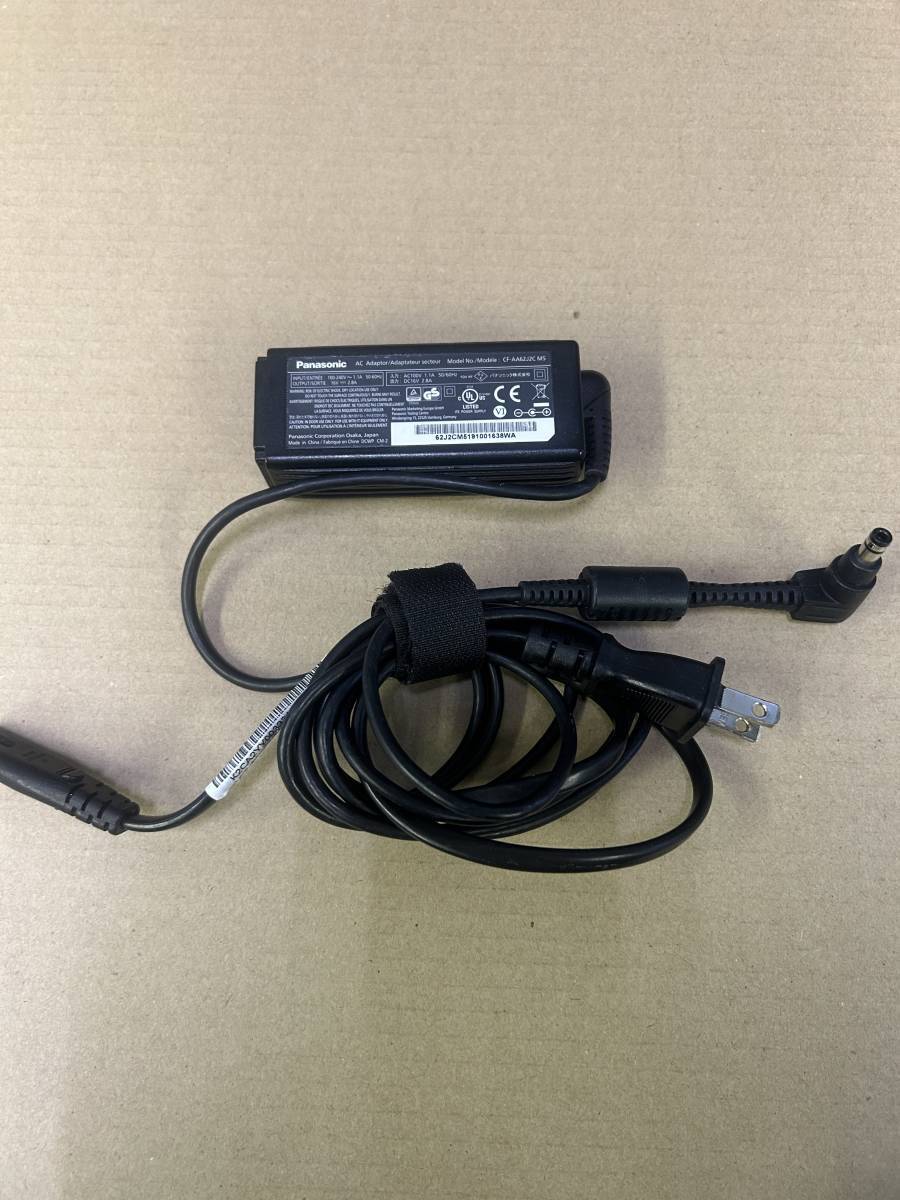 Panasonic 純正 ACアダプタ MX5 MX4 MX3 AX3 AX2 RZ6 RZ5等 CF-AA62J2C M2 16V 2.8A 外径5.5 内径2.6 (34拍卖
