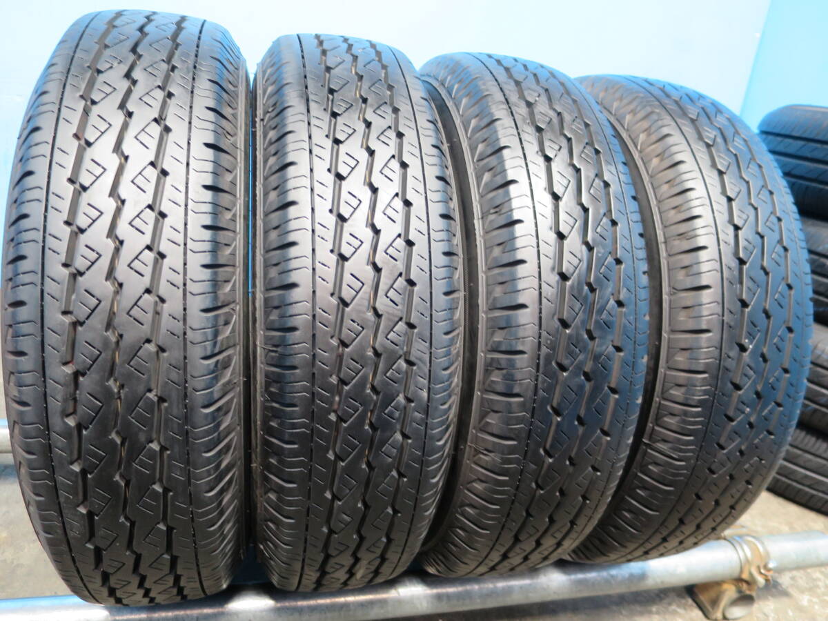 ◆ 2023年バリ山 ◆ 165R13 LT 6P.R ◆ BRIDGESTONE V600 ◆ 4本 ノーマルタイヤ ◆J-2527.拍卖