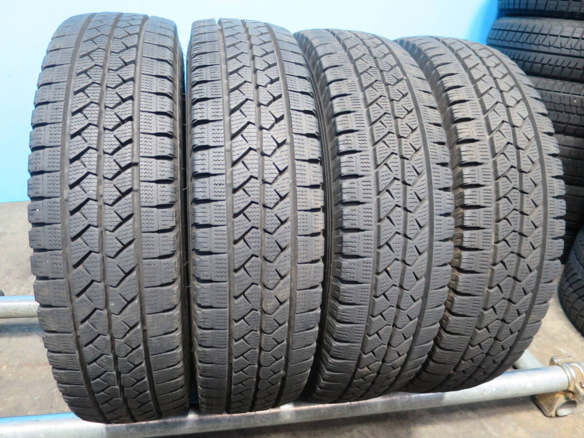 【2023年製】 山あり ◆ BRIDGESTONE BLIZZAK VL1 ◆ 165/80R14 91/90N LT ◆ 4本 スタッドレス ◆C-777. スタッドレス拍卖
