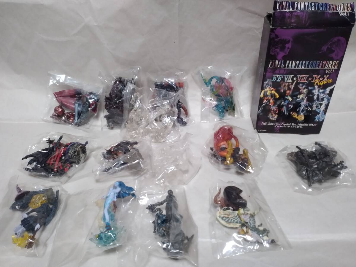 ファイナルファンタジークリーチャーズVol.1 フルカラー全9種+シークレット+クリスタル、メタルバージョンなど14個 フィギュア拍卖