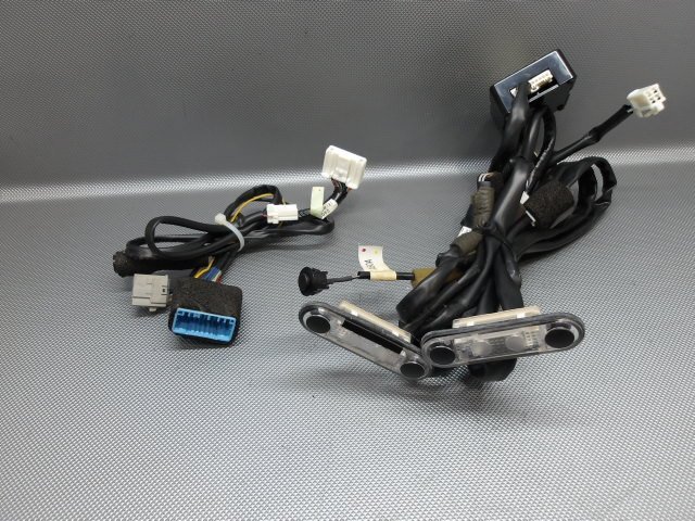 中古 日産 ルークス ML21S 純正オプション レインボー LED フロアイルミネーション フットランプ (棚6010-D210)拍卖
