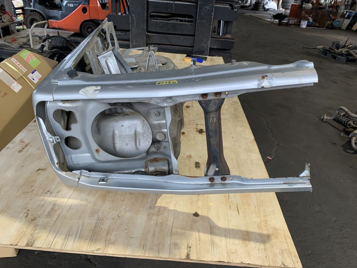 ジムニー JA22 コアサポート 右側 カット拍卖