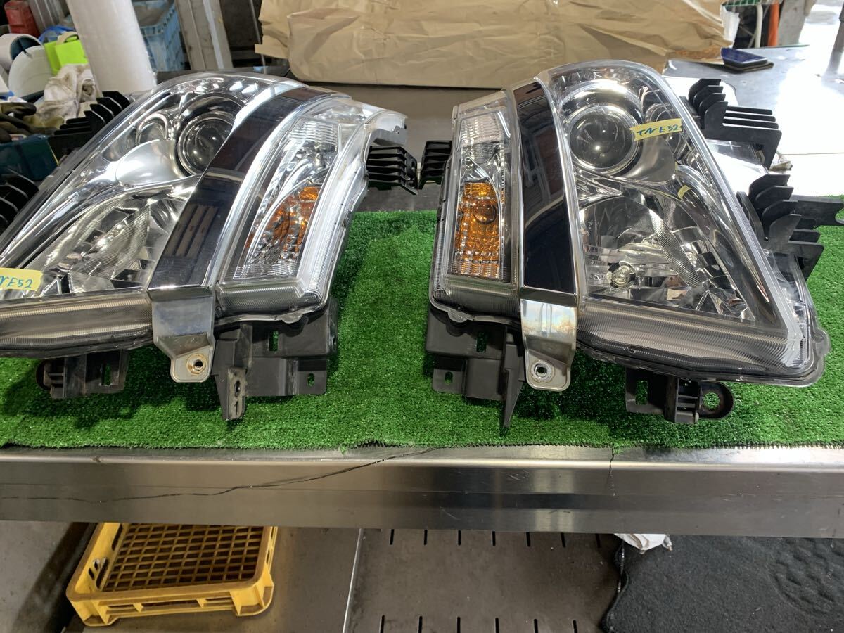 全国送料無料 エルグランド E52 TE52 TNE52 PE52 PNE52 ヘッドライト 左右 キセノン 磨いていません綺麗です拍卖