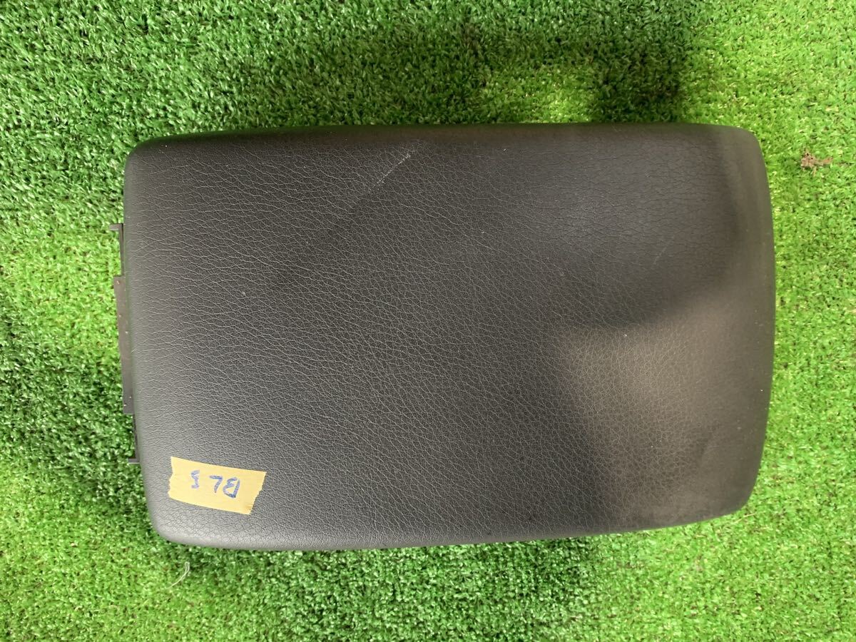 全国送料無料 レガシィ B4 BL5 アームレスト肘掛け拍卖