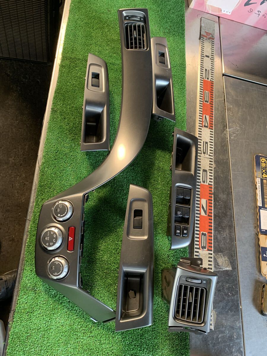 全国送料無料 フォレスター SHJ エアコンパネル エアコンルーバー スイッチパネル拍卖