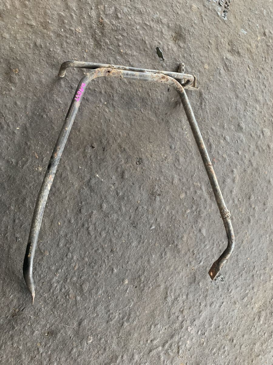 全国送料無料 キャリー キャリィ DA63T スペアタイヤ ハンガー ステー 拍卖