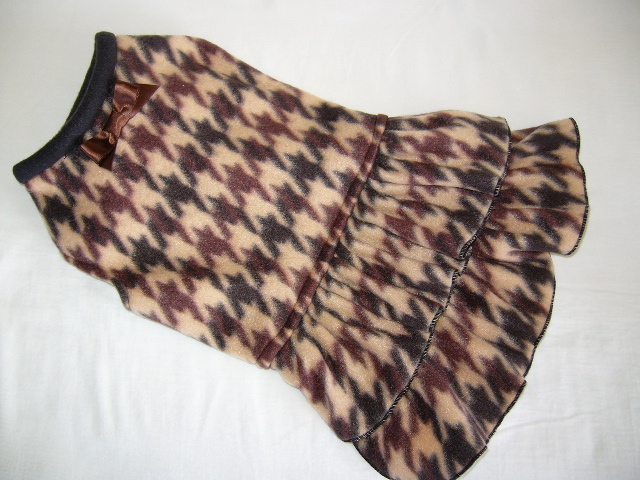 MDダックス等ブラウン千鳥柄フリースワンピ拍卖