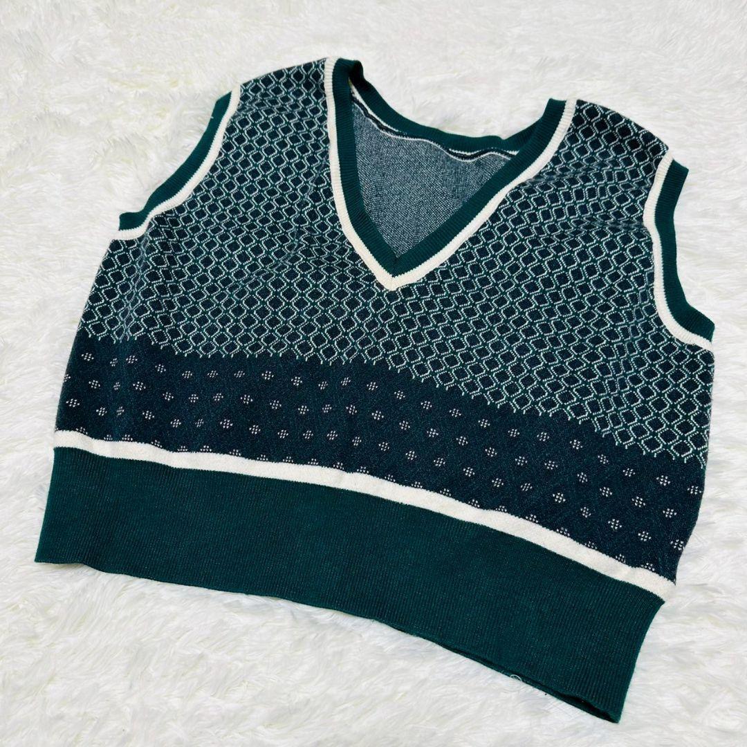 【アーバンリサーチ】/グリーン系/Vネック/ ニットベスト/トップス拍卖
