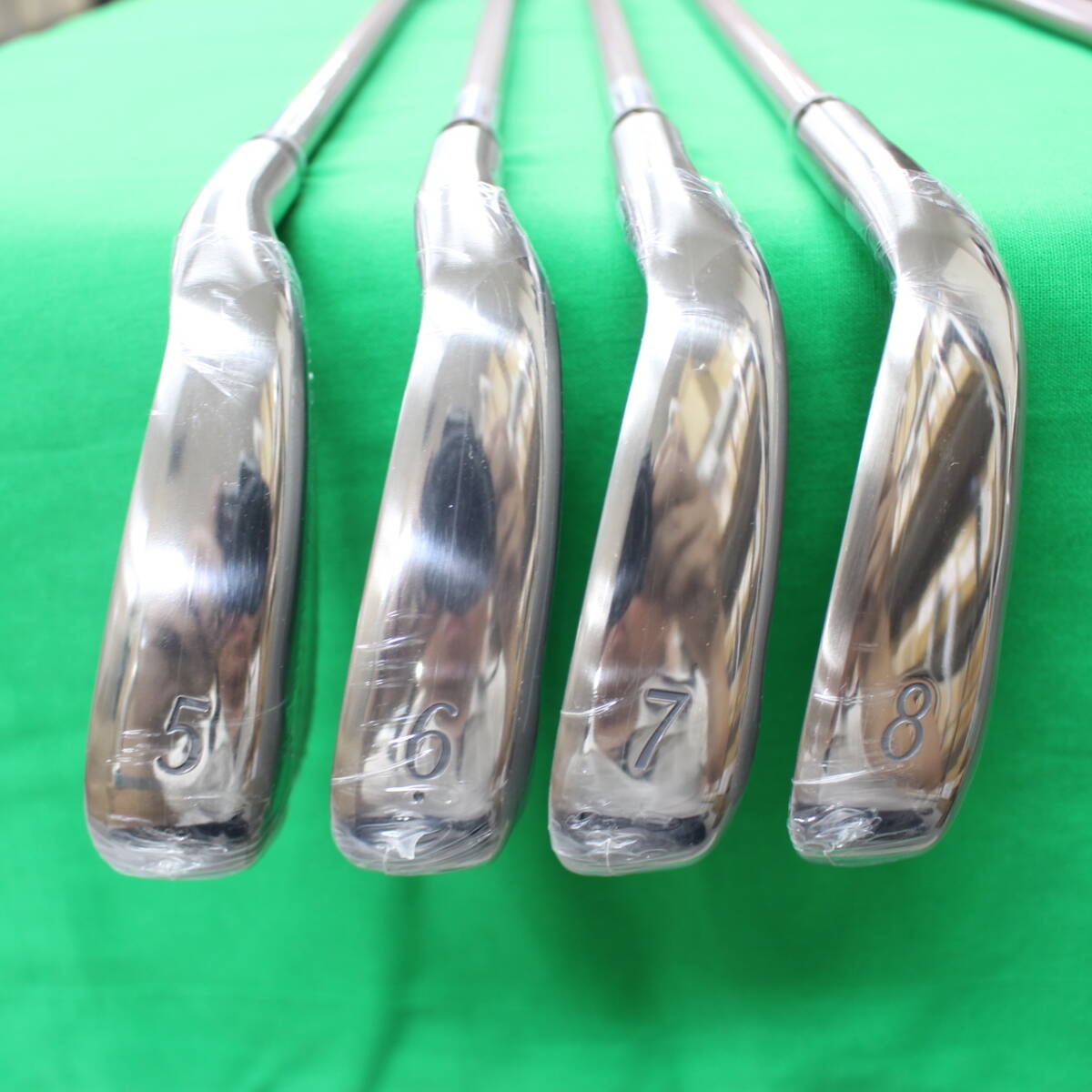 『未使用・希少』ゼクシオレディス XXIO 11 Iron #5-PW,AW,SW 8本セット MP1100 L カラー ボルドー 定価\192,000-拍卖