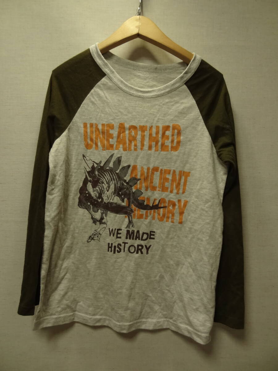 全国送料無料 株フェリシモ 子供服キッズ男の子 ダイナソー 恐竜 プリント 袖切替 長袖Tシャツ 150拍卖