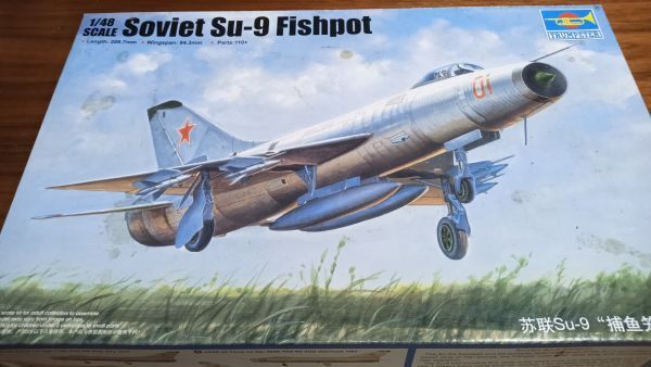 新品未組立 トランぺッター箱汚れシミ 1/48 ソビエト空軍 Su-9 フィッシュポット【トランペッター02896】拍卖