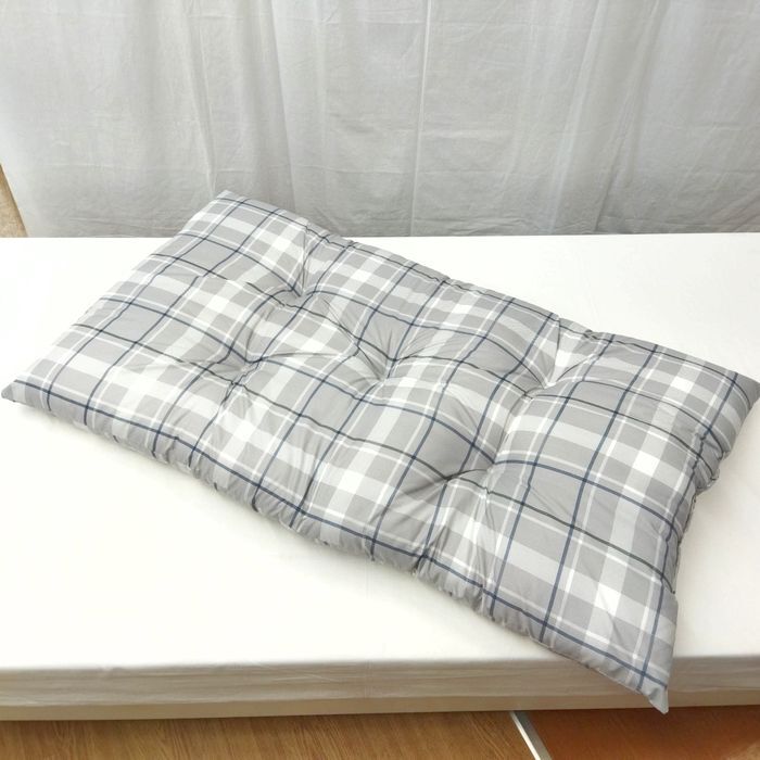 送料無料 激安 処分 新品 長座布団 長ざぶとん チェック グレー 日本製 国産 ポリエステルわた100% 格安 安い 68×120㎝ 長座蒲団拍卖