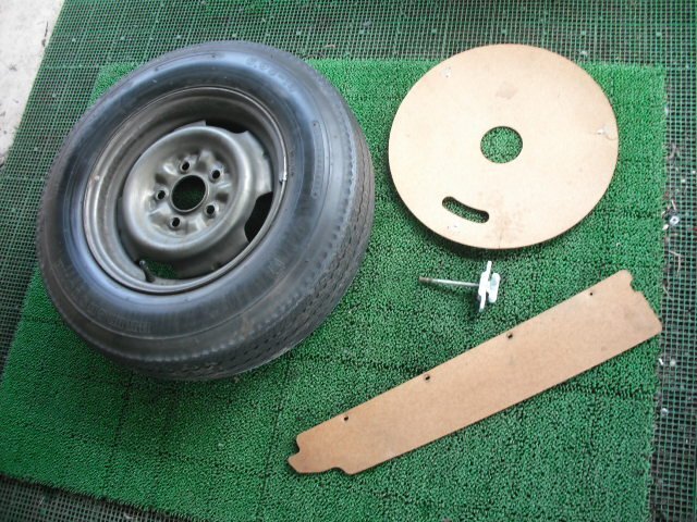 『B279』MS100 M-U クラウン TTC-C デラックス 純正 ホイール スペアタイヤ ボード 工具袋 ジャッキ ハンドル a^2MS106 MS90 MS110 MS105拍卖