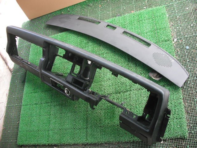 『B279』MS100 M-U クラウン TTC-C デラックス ダッシュボード,i22 個人宅発送不可商品 MS80 MS90 MS110 MS105拍卖