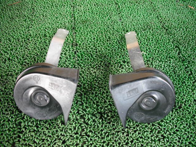 『B203』BU25,N52B25A,BMW,Z4,ロードスター,(E85 BU30) 純正 ホーン FIAMM hc91z拍卖